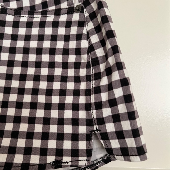 Gingham Print High Rise Shortie Shorts - NWOT - Picture 5 of 6